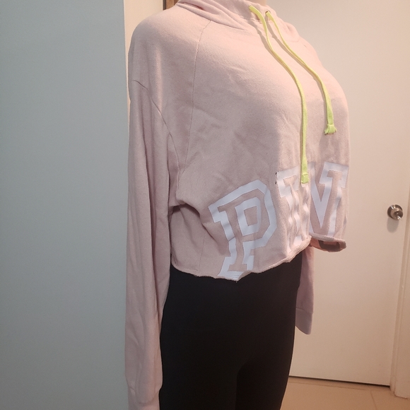 PINK Victoria’s Secret Dusty Pink Cropped Hoodie - Picture 9 of 10